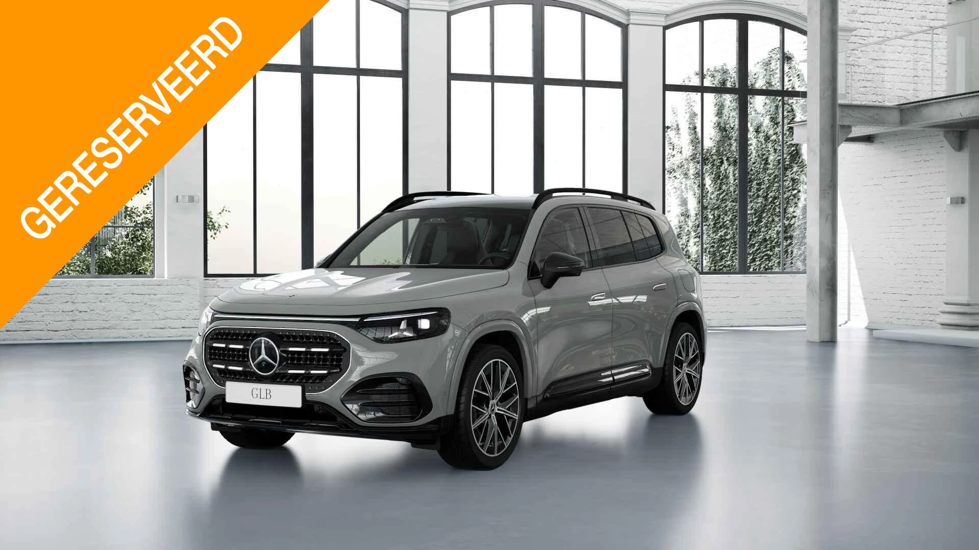 Mercedes-Benz-GLB-image-0