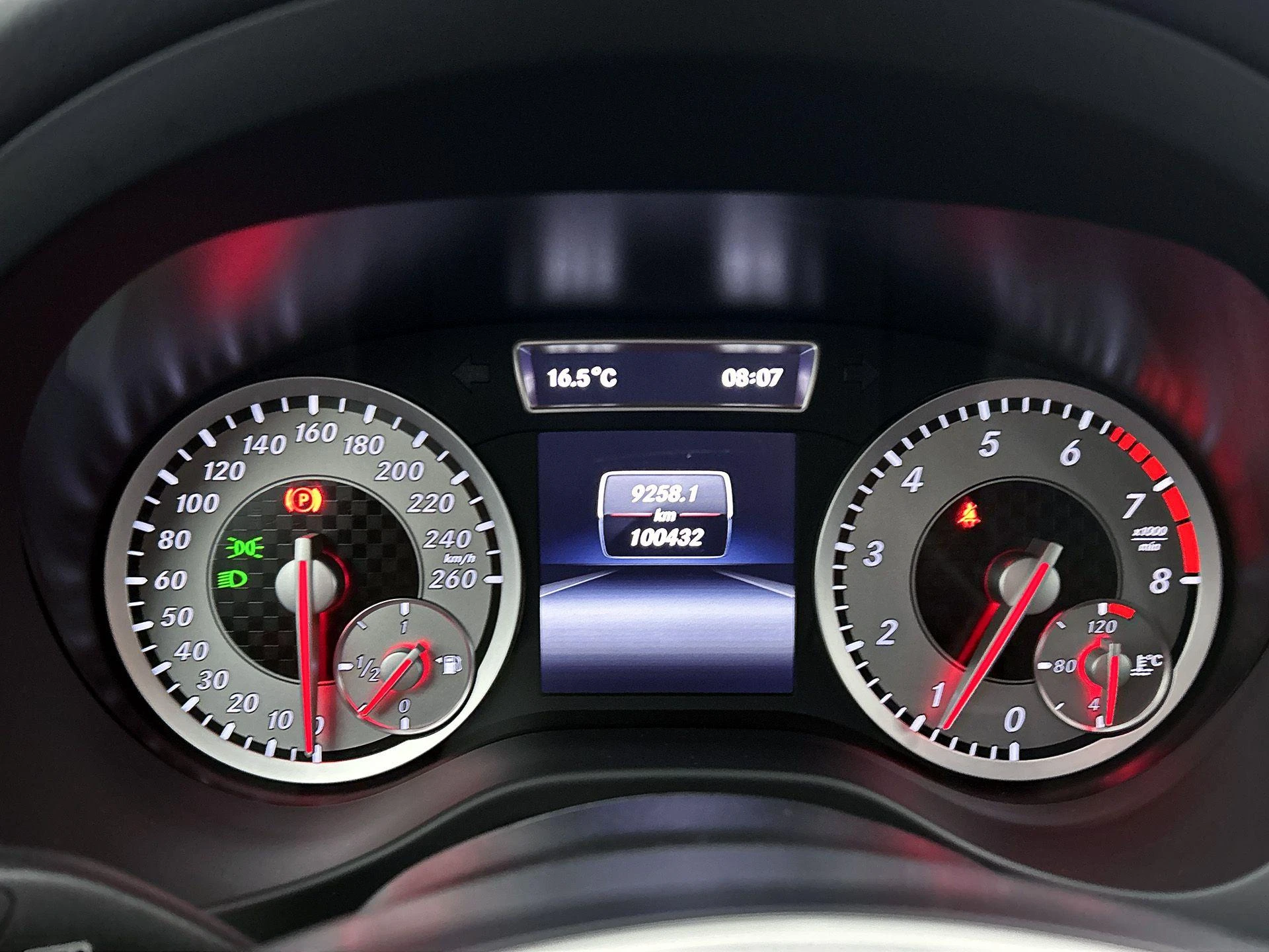 Mercedes-Benz-A-Klasse-image-13