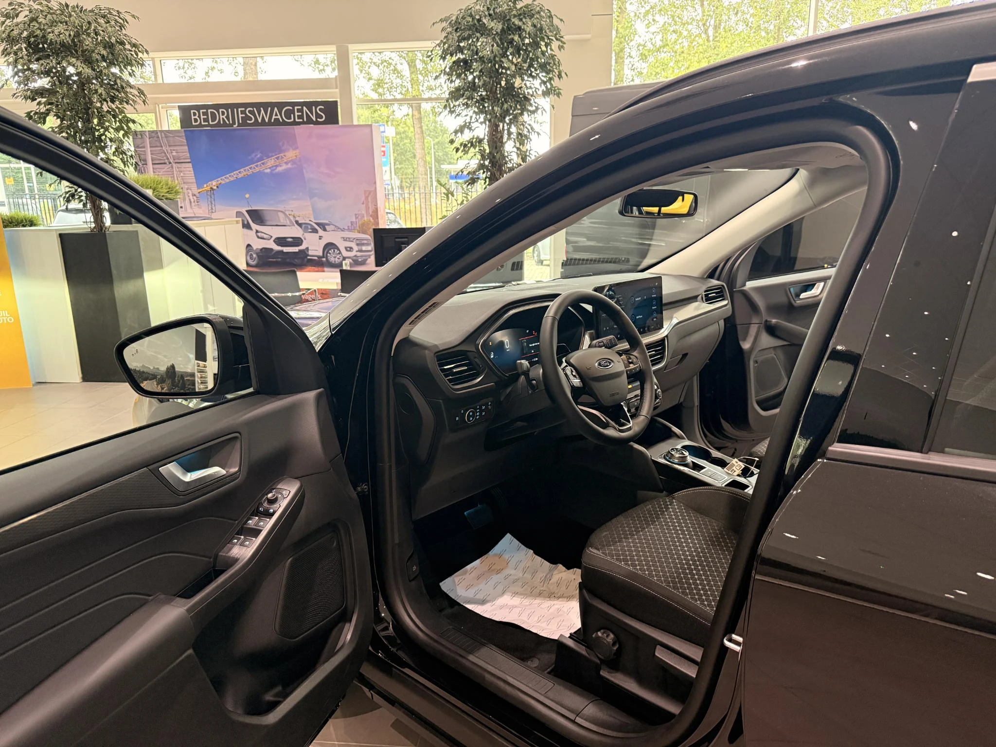Ford-Kuga-image-8