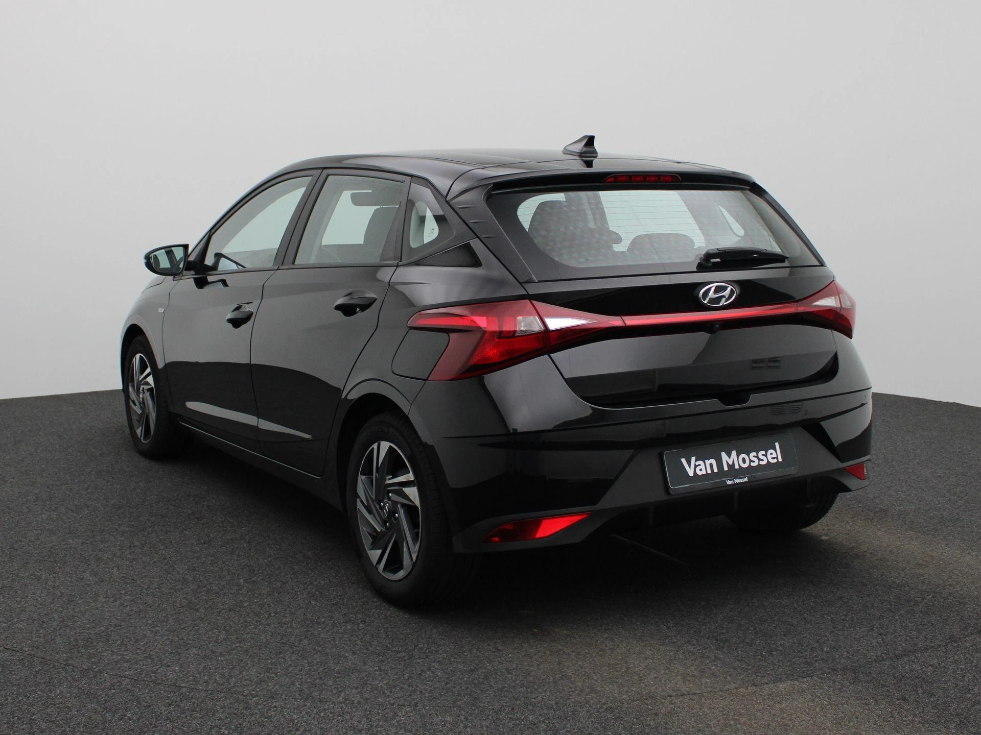 Hyundai-i20-image-1