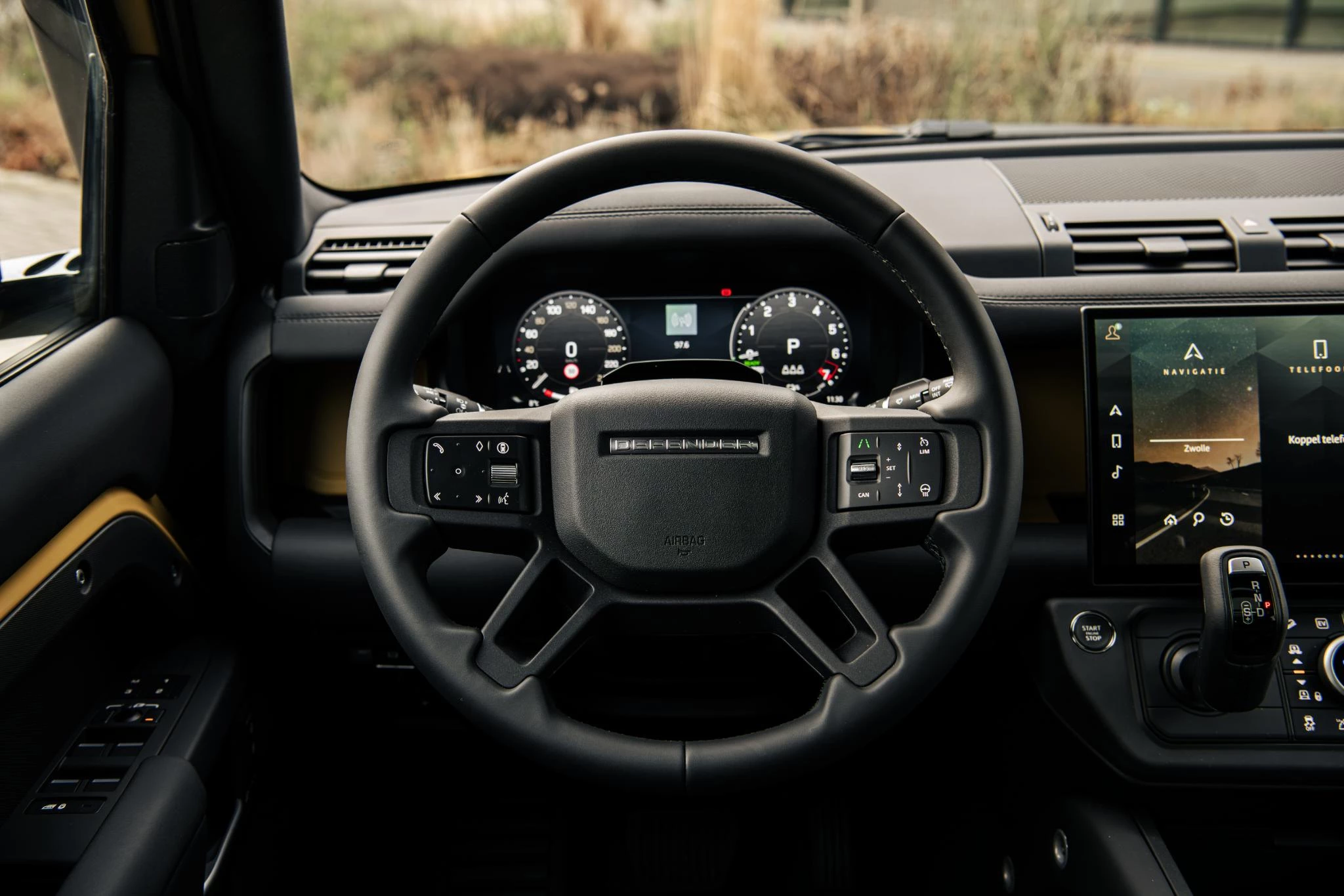 Land Rover-Defender-image-70