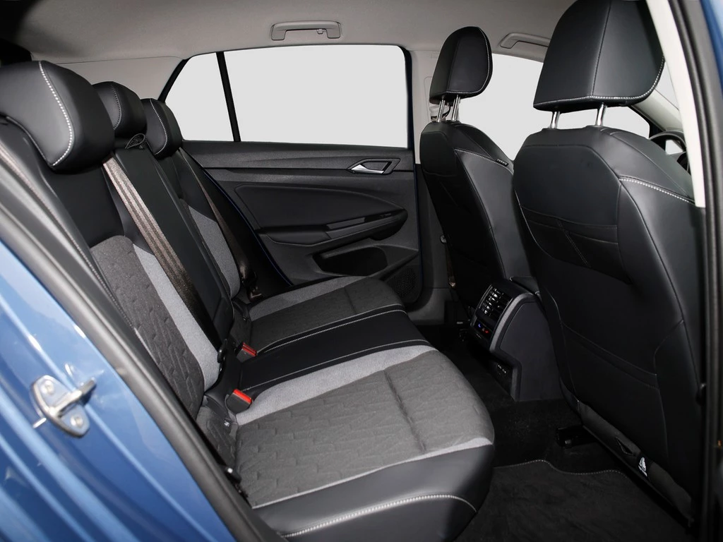 Volkswagen Golf VIII 1.5 TSI Goal AHK/Navi/RFK