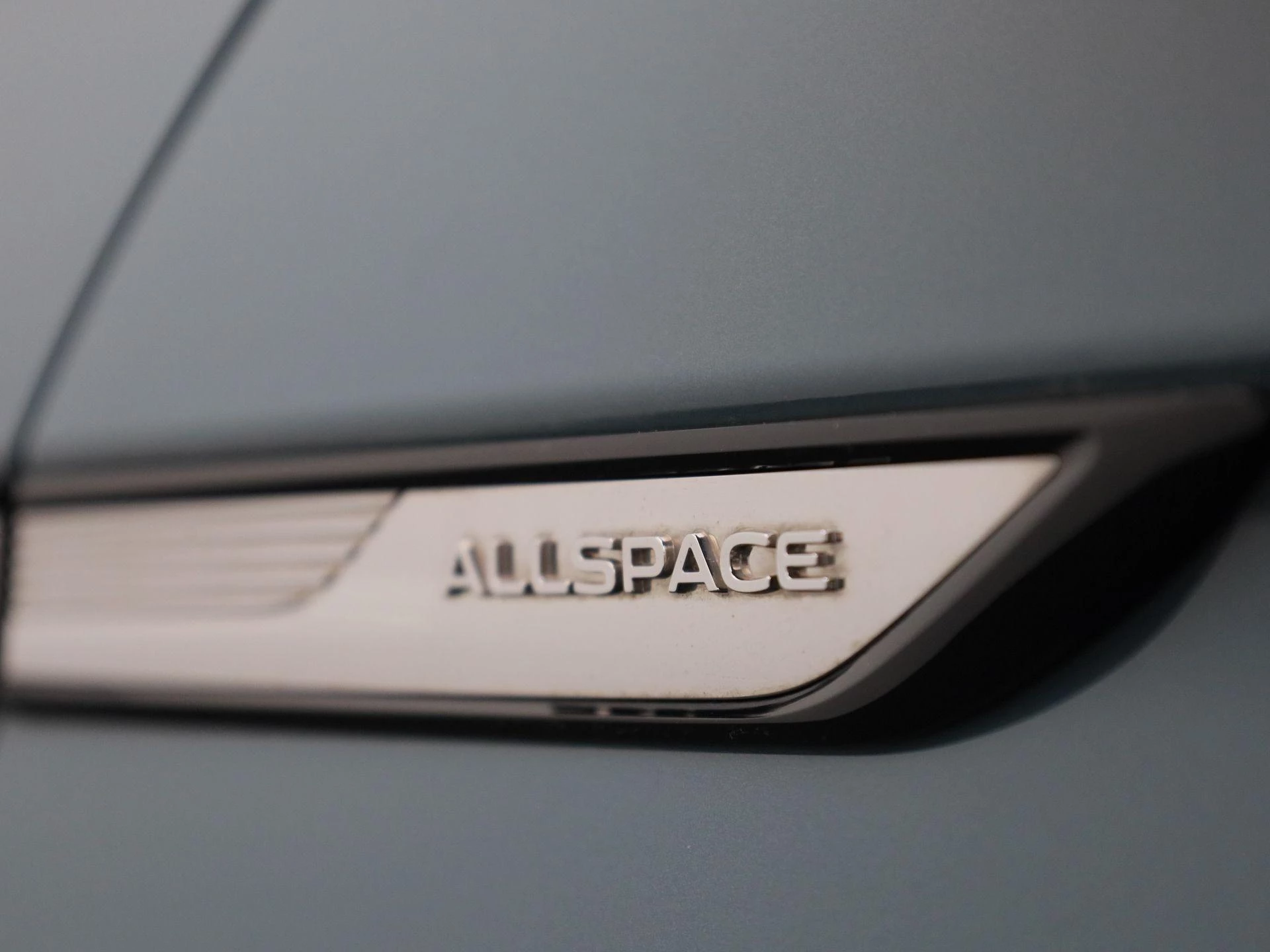 Volkswagen-Tiguan Allspace-image-41