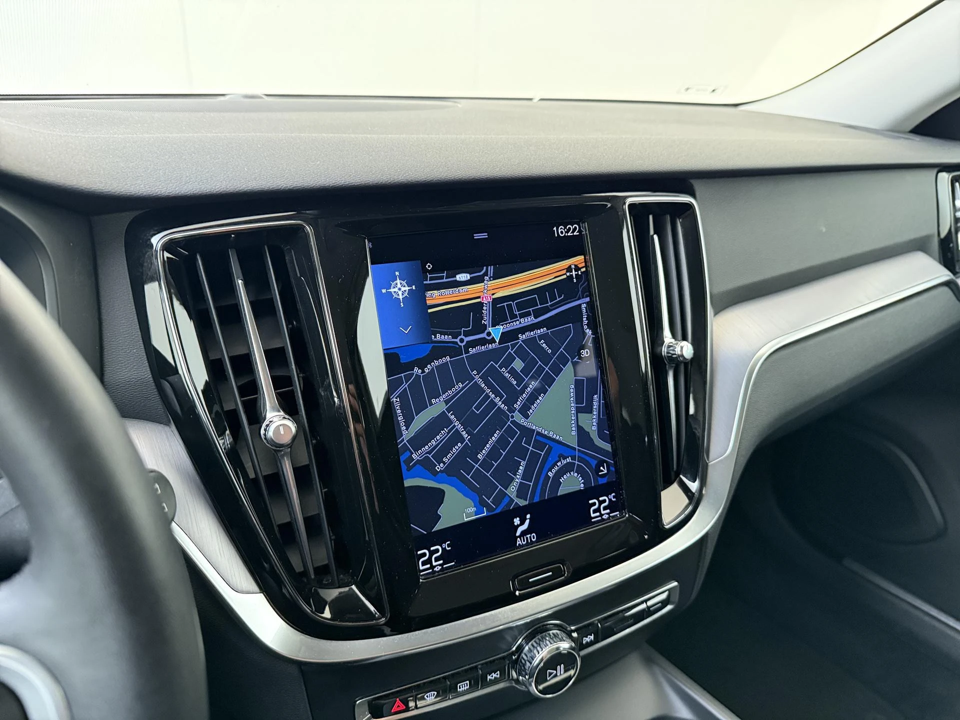 Volvo-V60-image-17