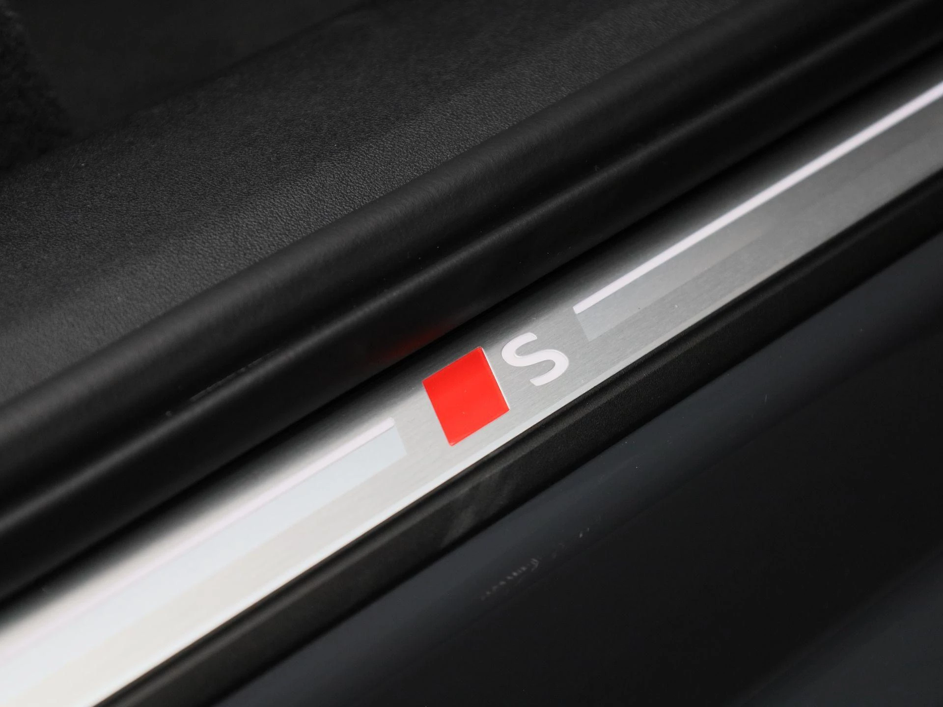 Audi-Q6 e-tron-image-45