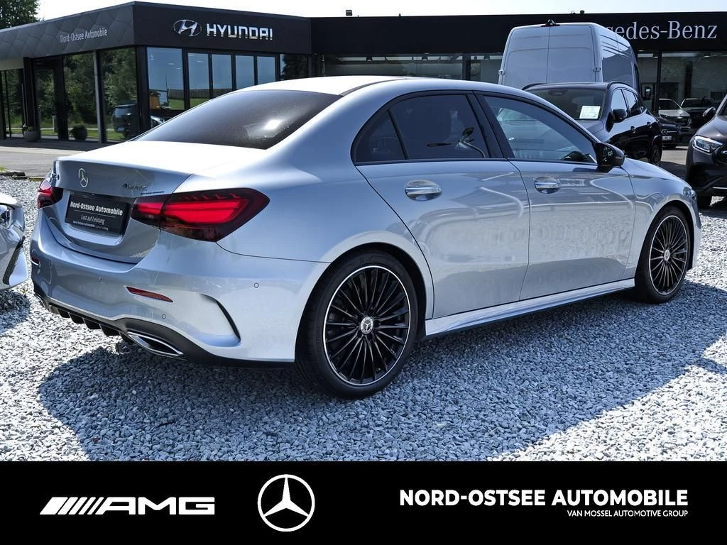 Mercedes-Benz A-Klasse 250 LIMO 4M AMG ADVANCED KAMERA PANO SHZ NIGHT AMG Line