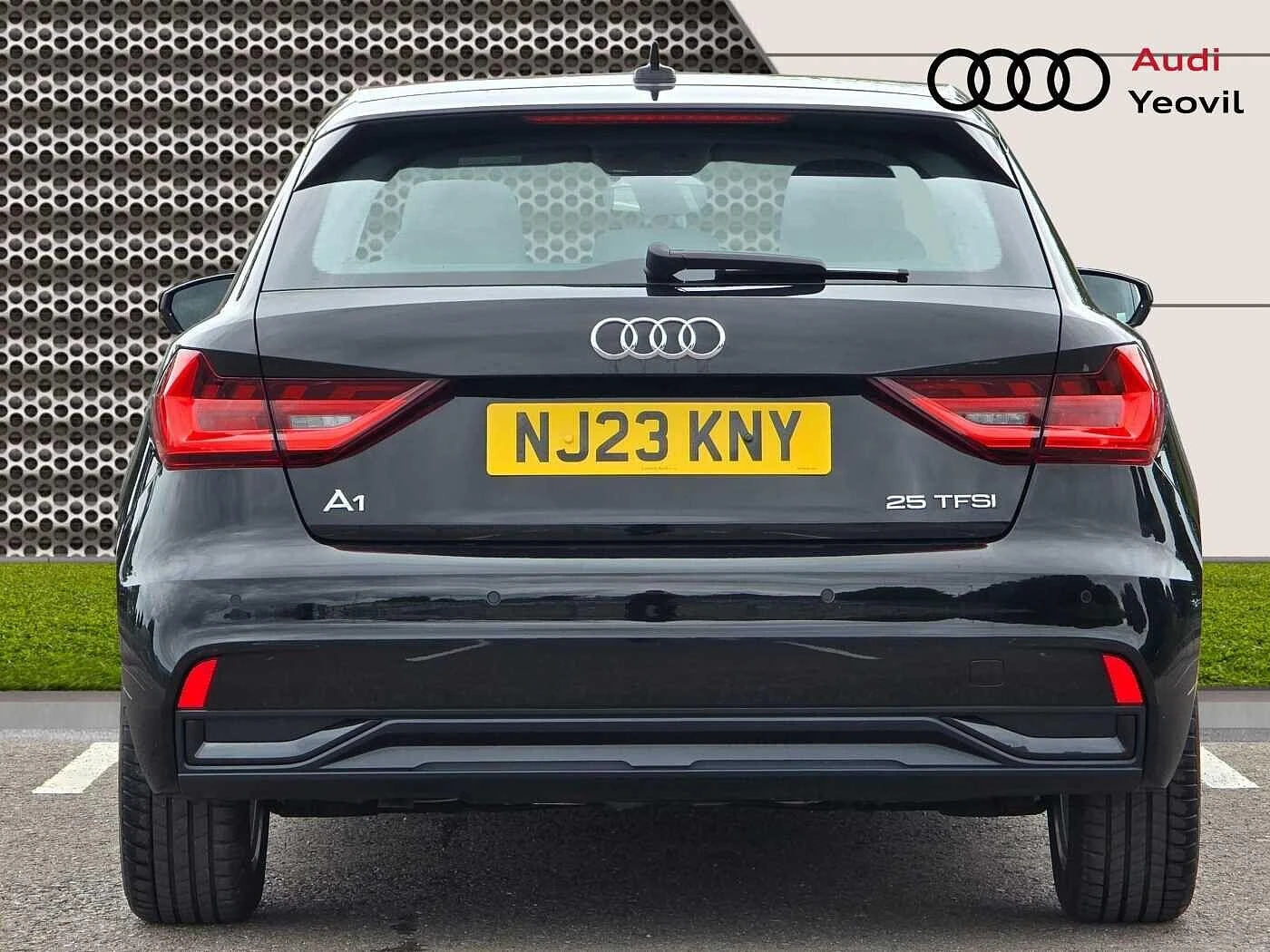 Audi-A1 Sportback-image-11