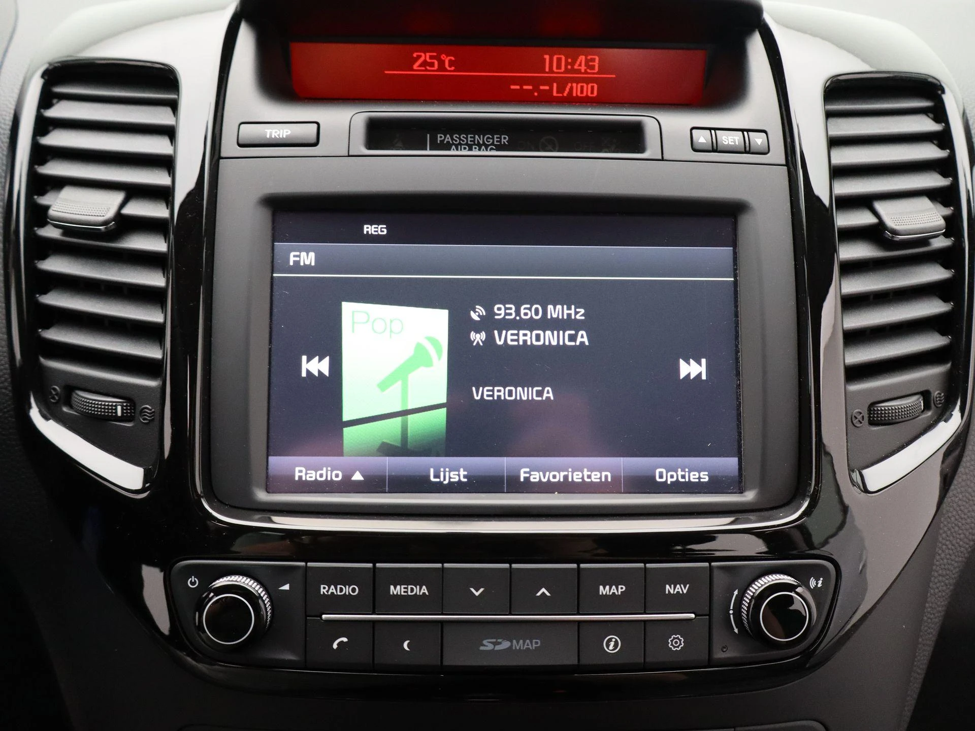 Kia-Venga-image-15