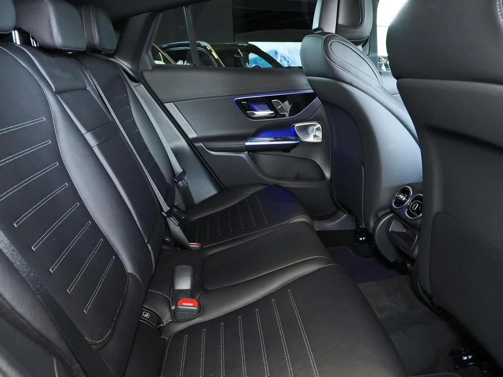 Mercedes-Benz-GLC 450 d-image-15