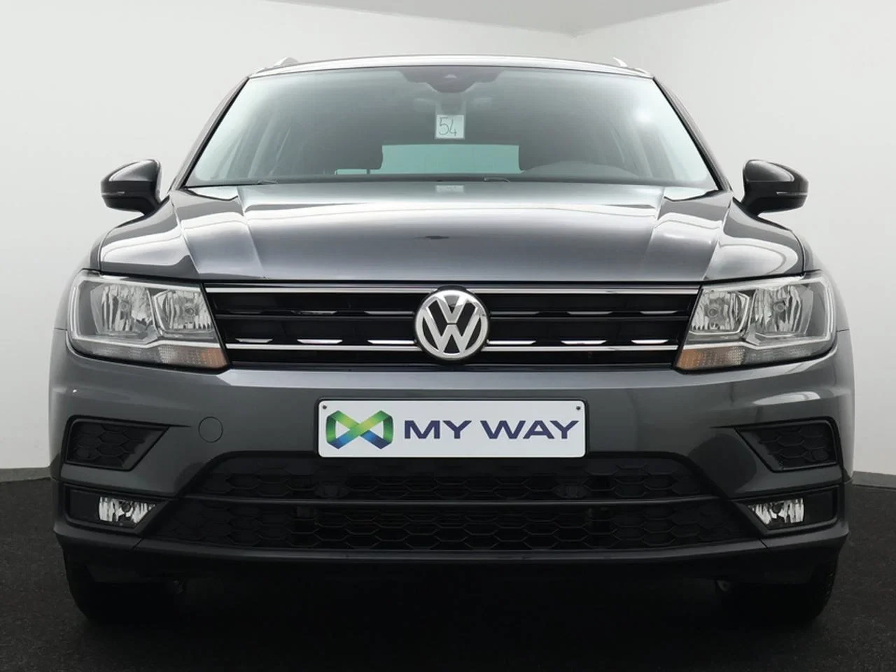 Volkswagen-Tiguan-image-3