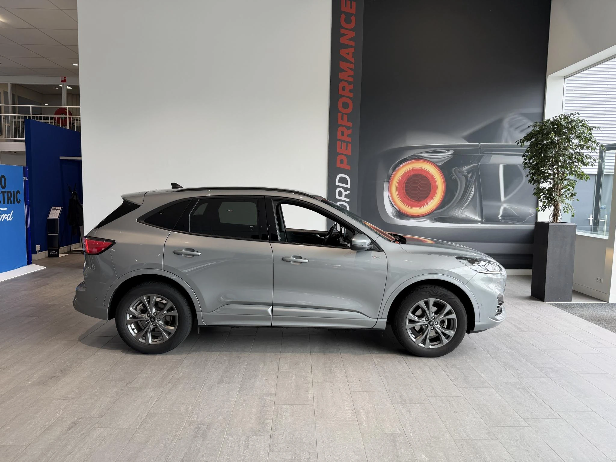 Ford Kuga 2.5 PHEV ST-Line