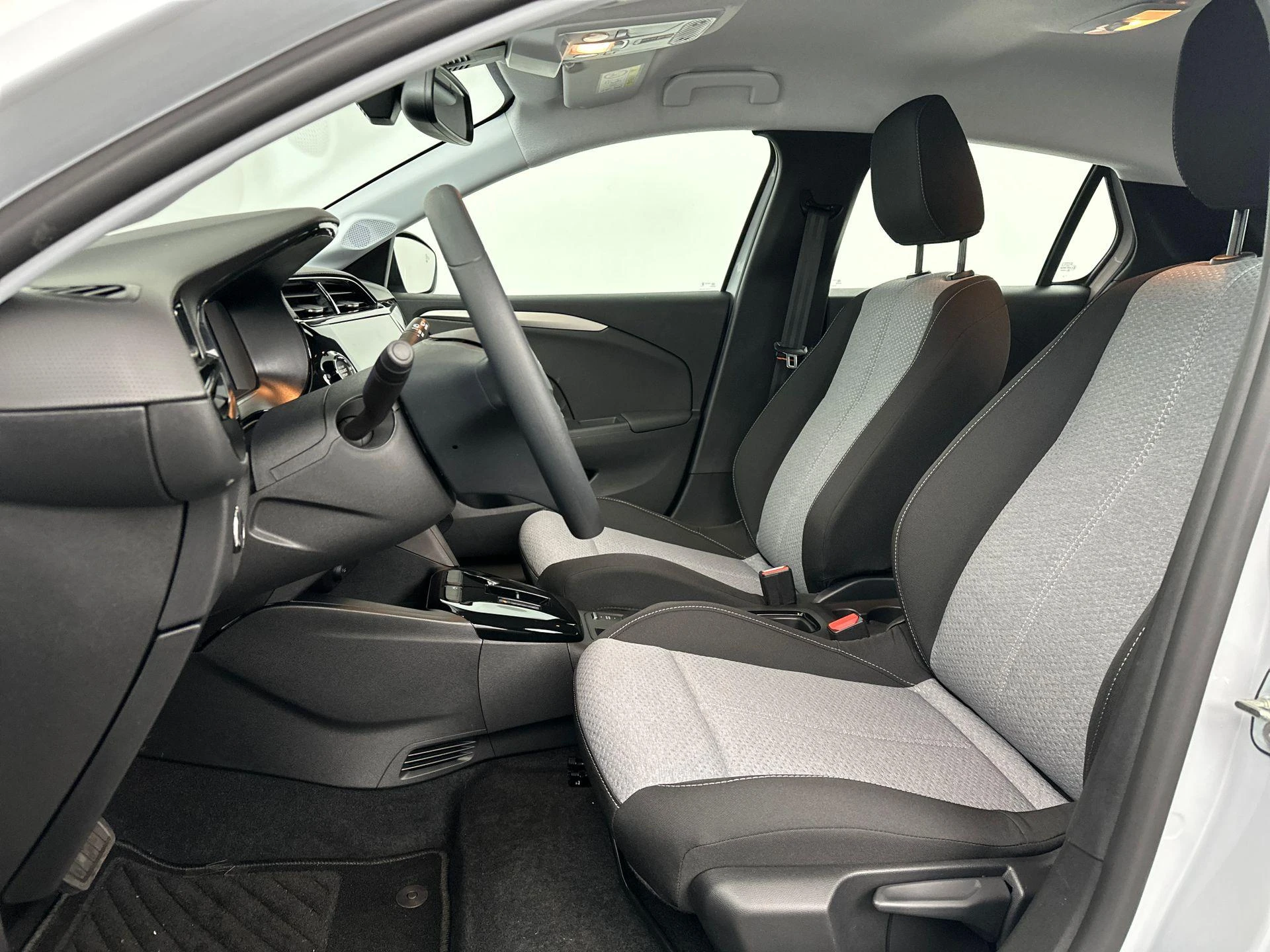 Opel-Corsa-e-image-16
