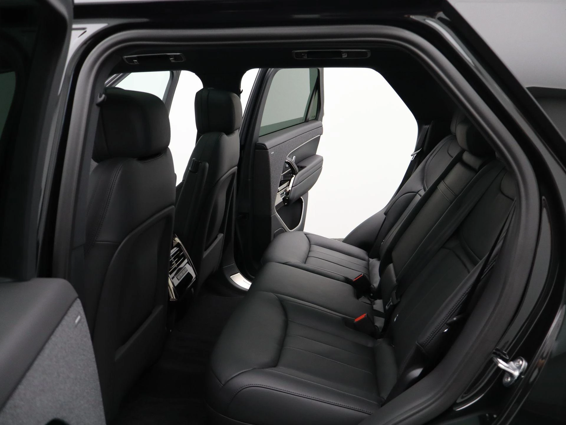 Land Rover-Range Rover Sport-image-11