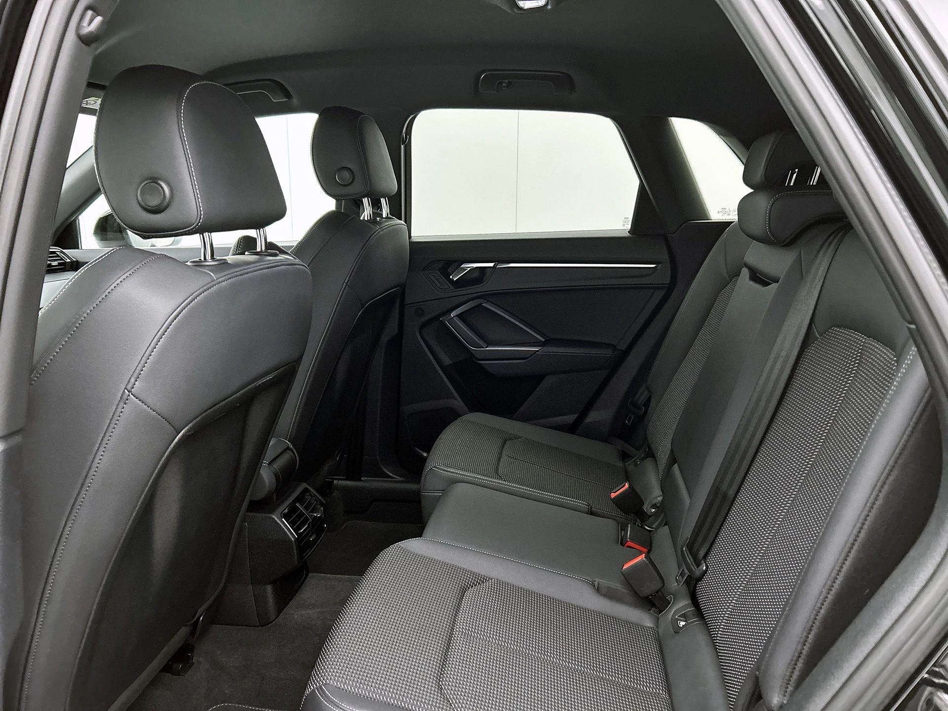 Audi-Q3-image-26
