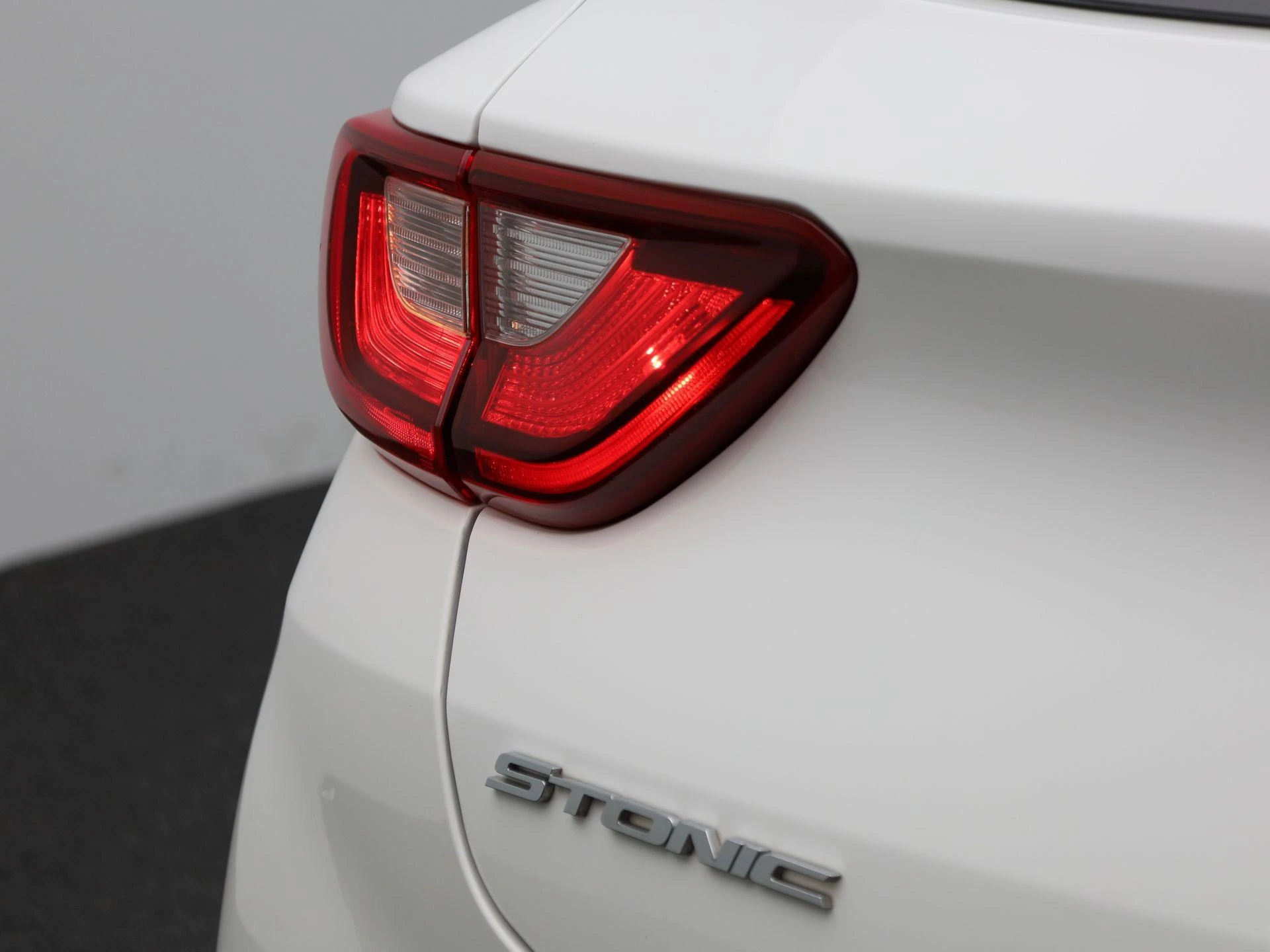 Kia-Stonic-image-35