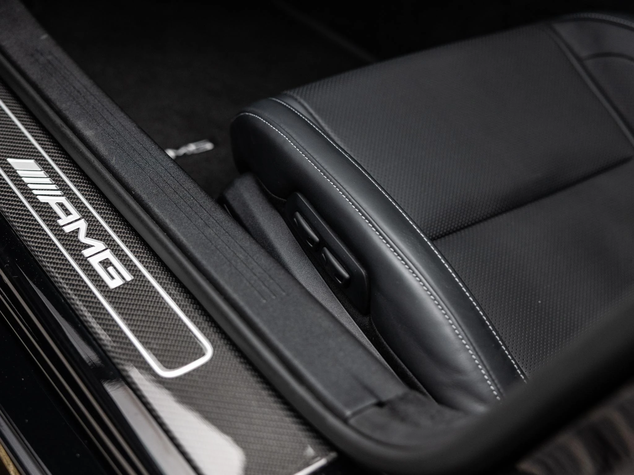 Mercedes-AMG-GT-image-42