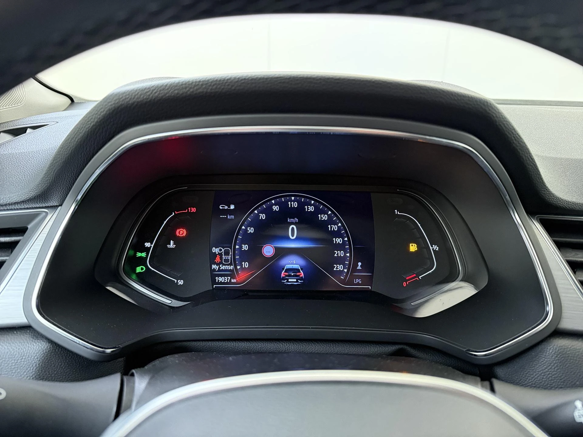 Renault-Captur-image-10