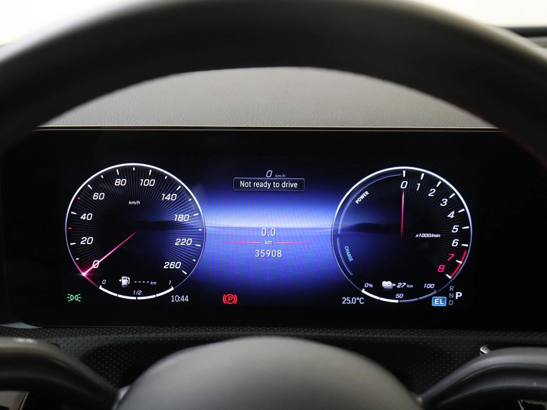 Mercedes-Benz A-Klasse 250 e Business Solution AMG