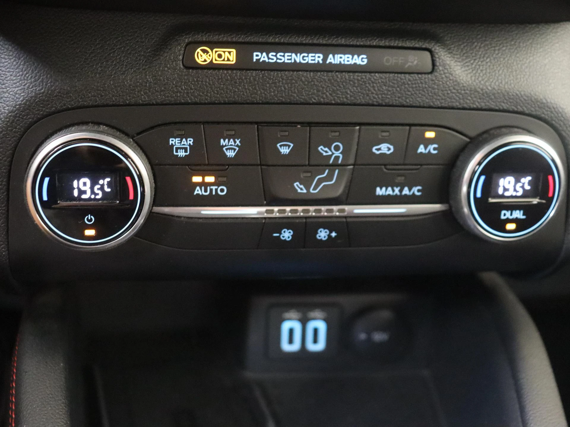 Ford-Kuga-image-18