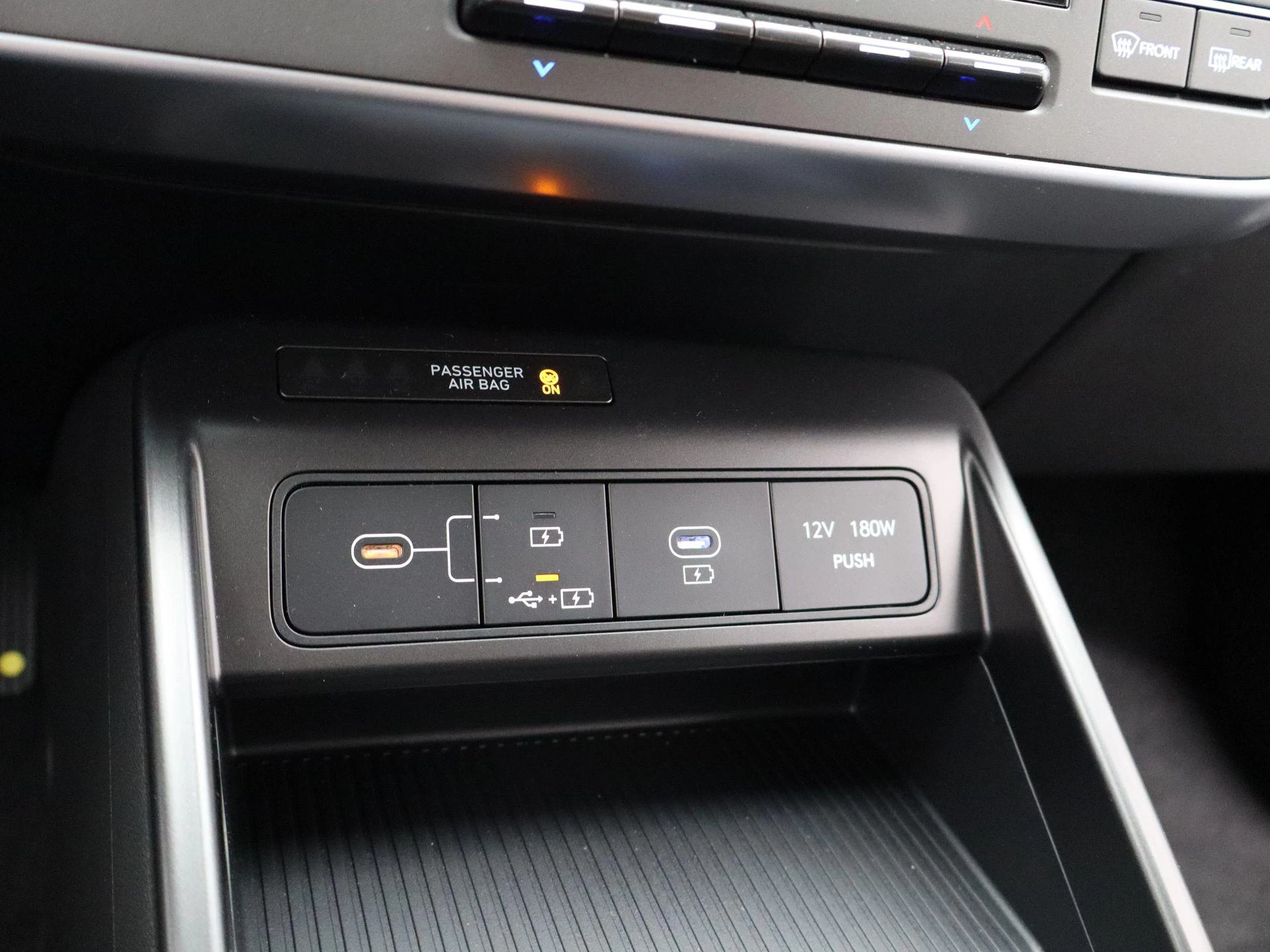 Hyundai Kona 1.6 GDI HEV E-Motion