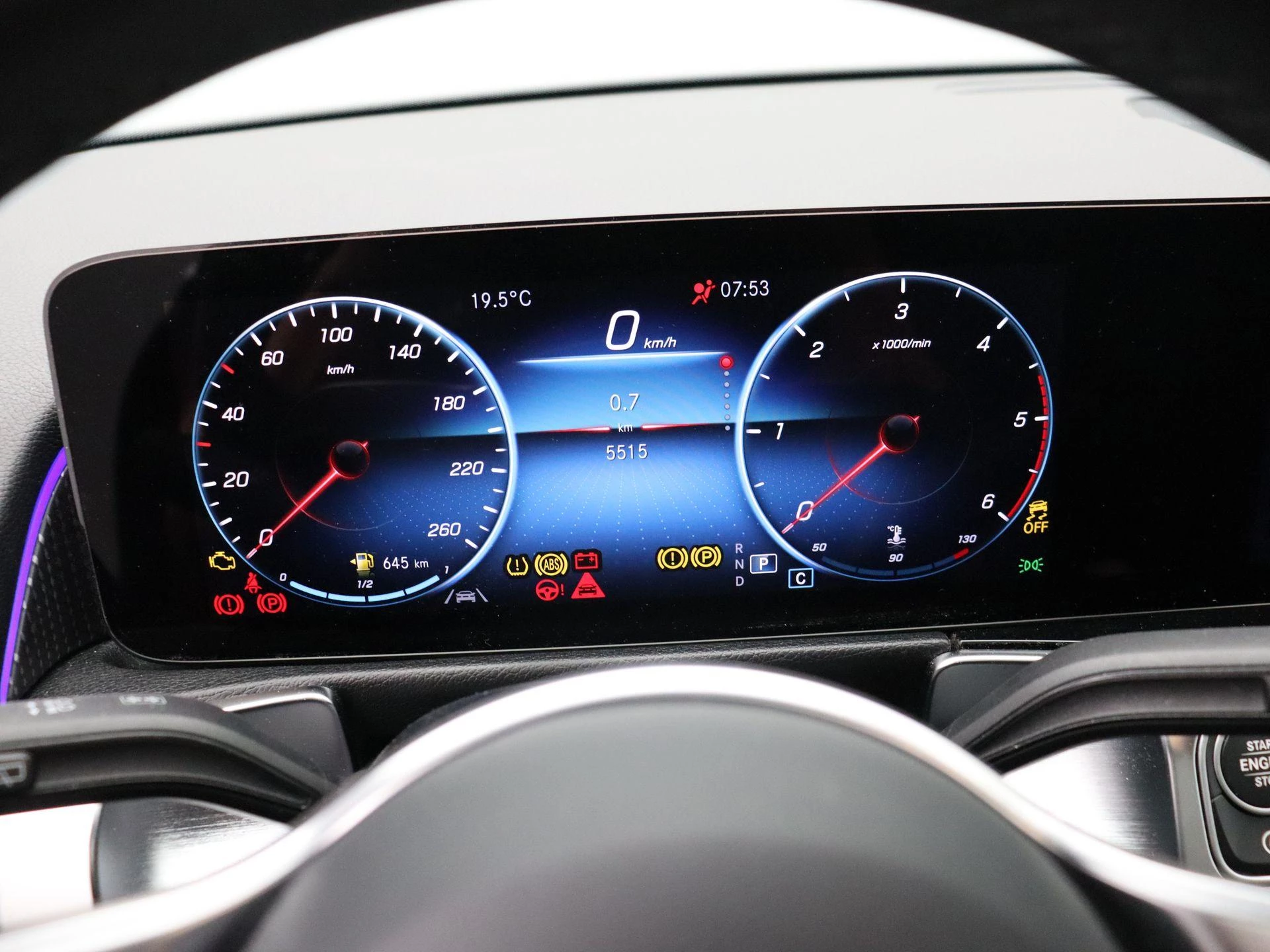 Mercedes-Benz GLB 180 d Business Solution + MULTIBEAM LED + PANO DAK + CARPLAY + LEDER +