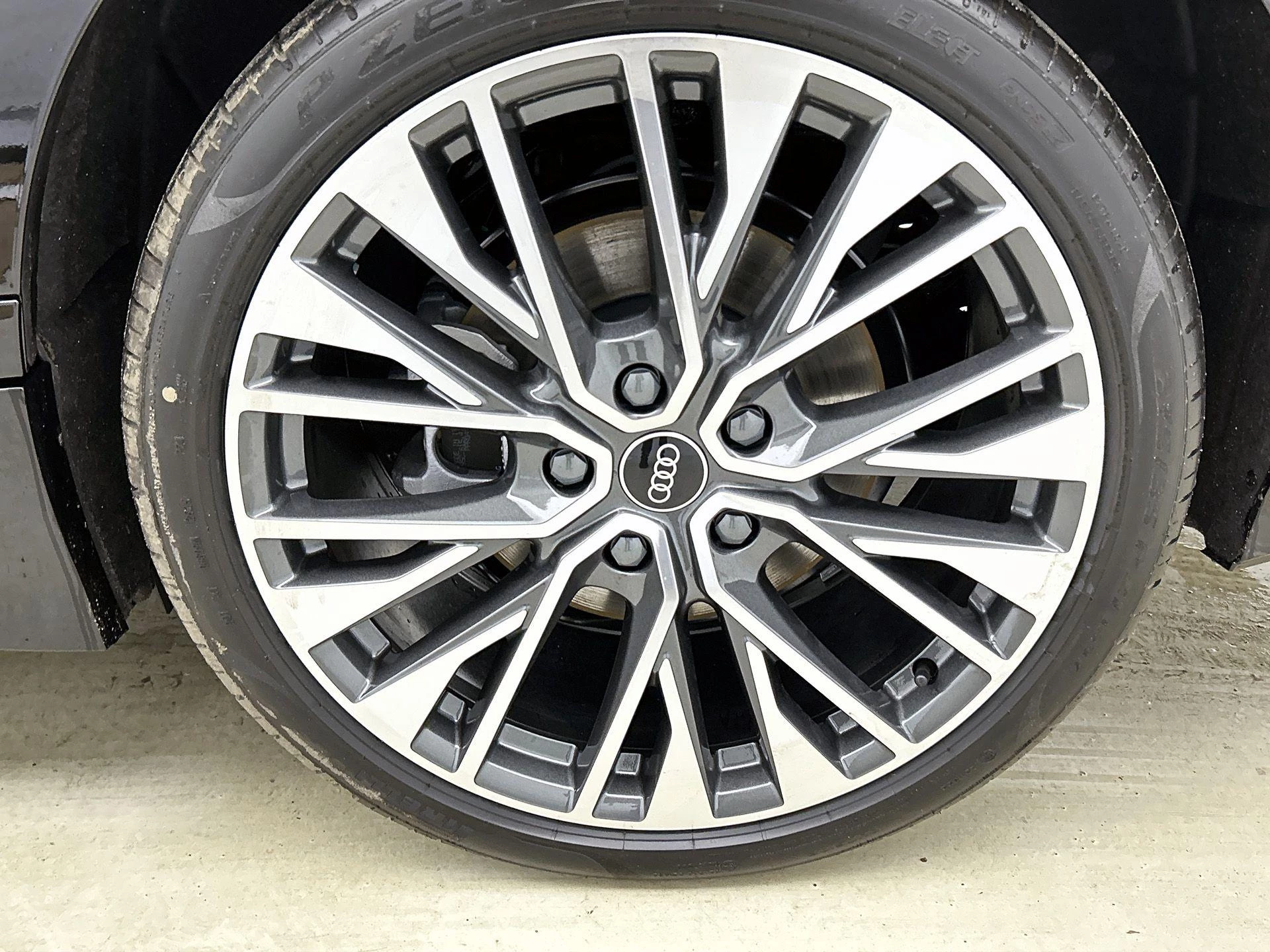Audi A6 Avant e-tron S edition 83 kWh
