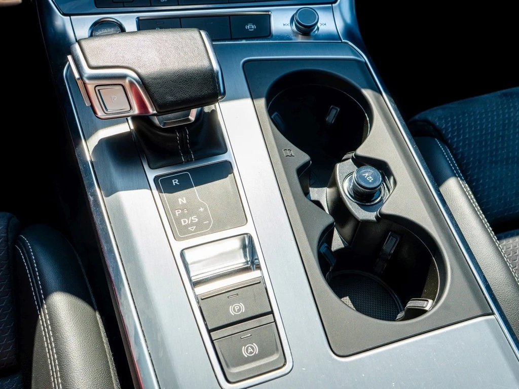 Audi-A6-image-19