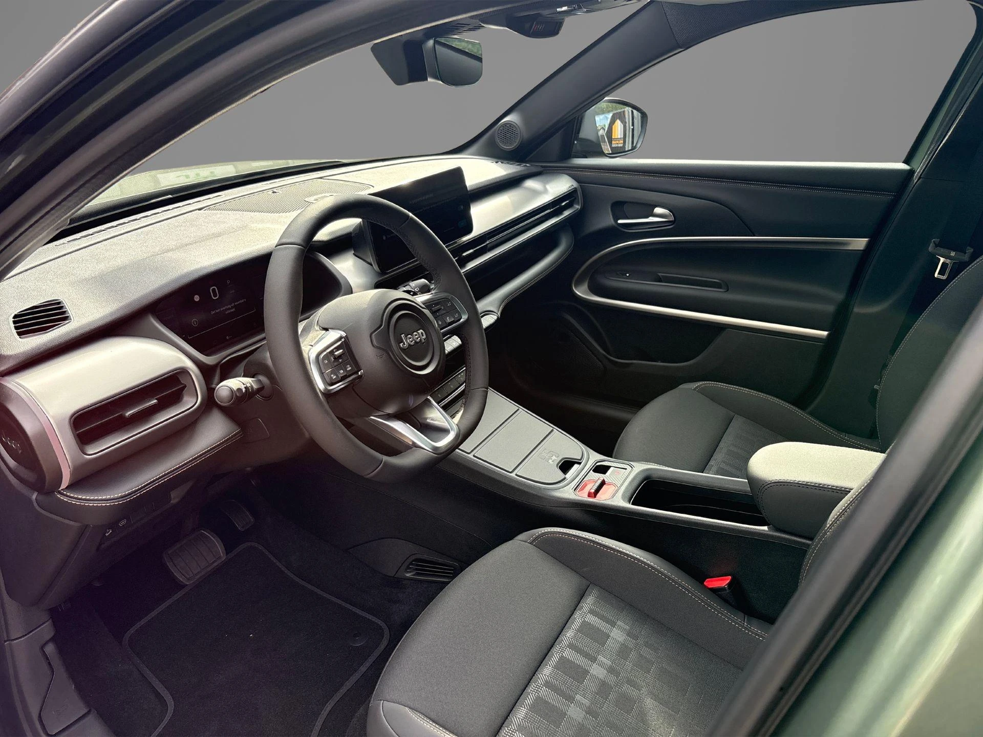 Jeep-Avenger-image-2