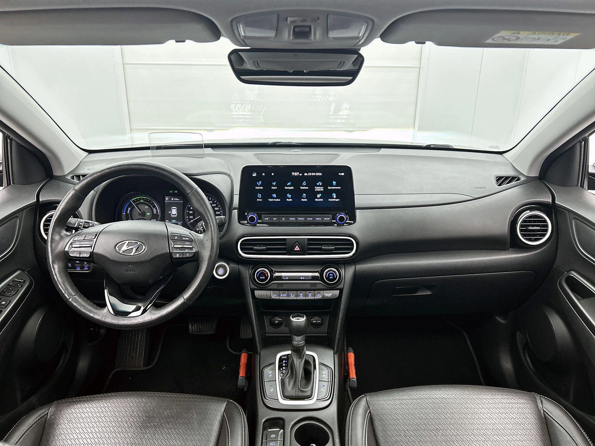 Hyundai-Kona-image-21