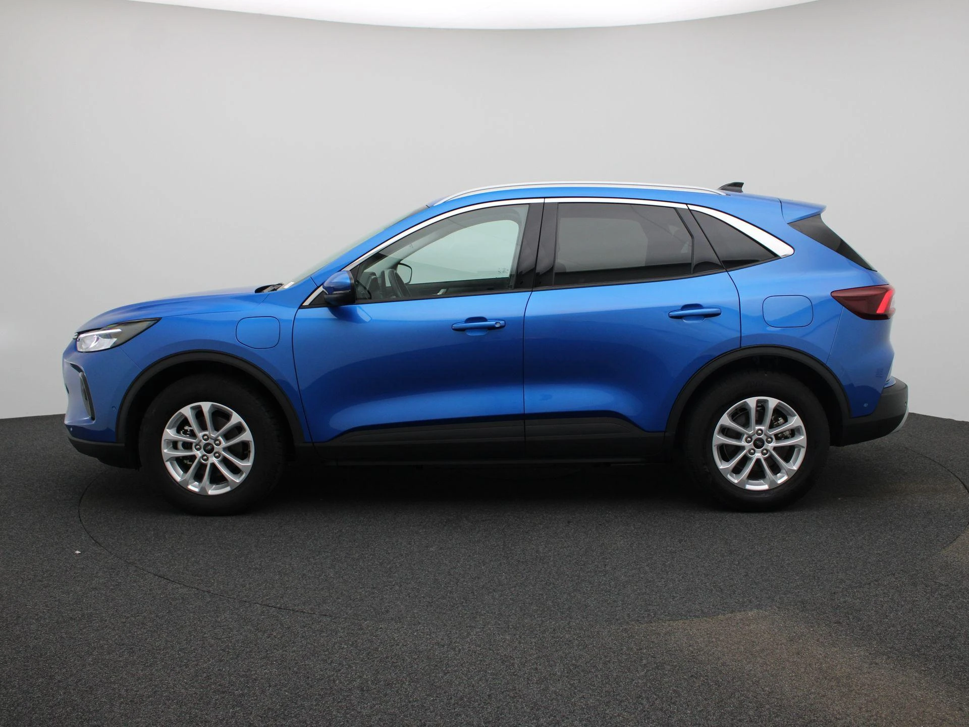 Ford-Kuga-image-4