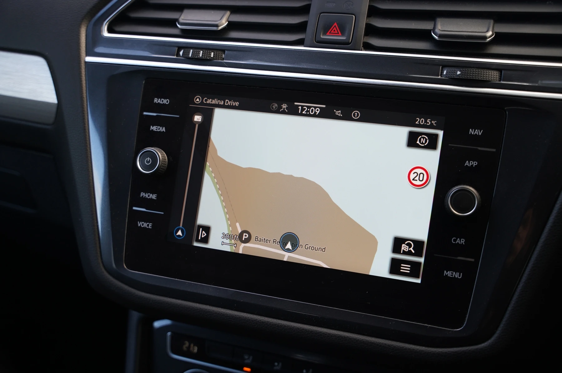 Volkswagen-Tiguan Allspace-image-28