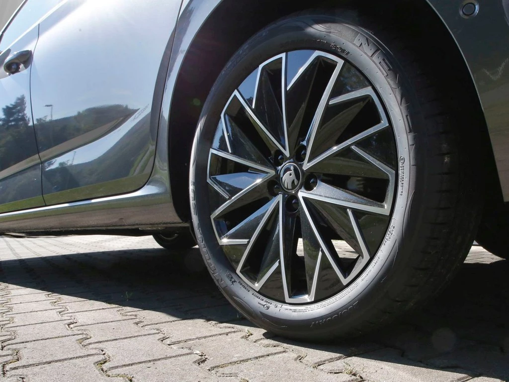 Škoda-Scala-image-3