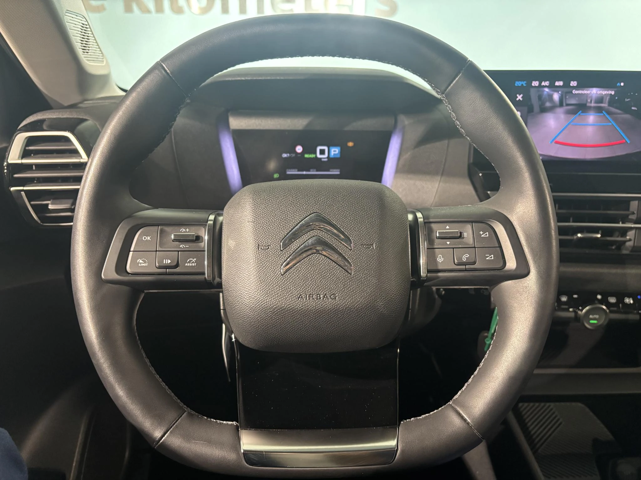 Citroën-ë-C4-image-15
