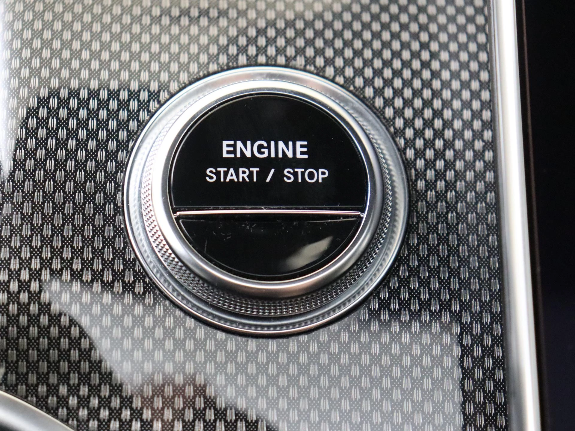 Mercedes-Benz-GLC-image-20