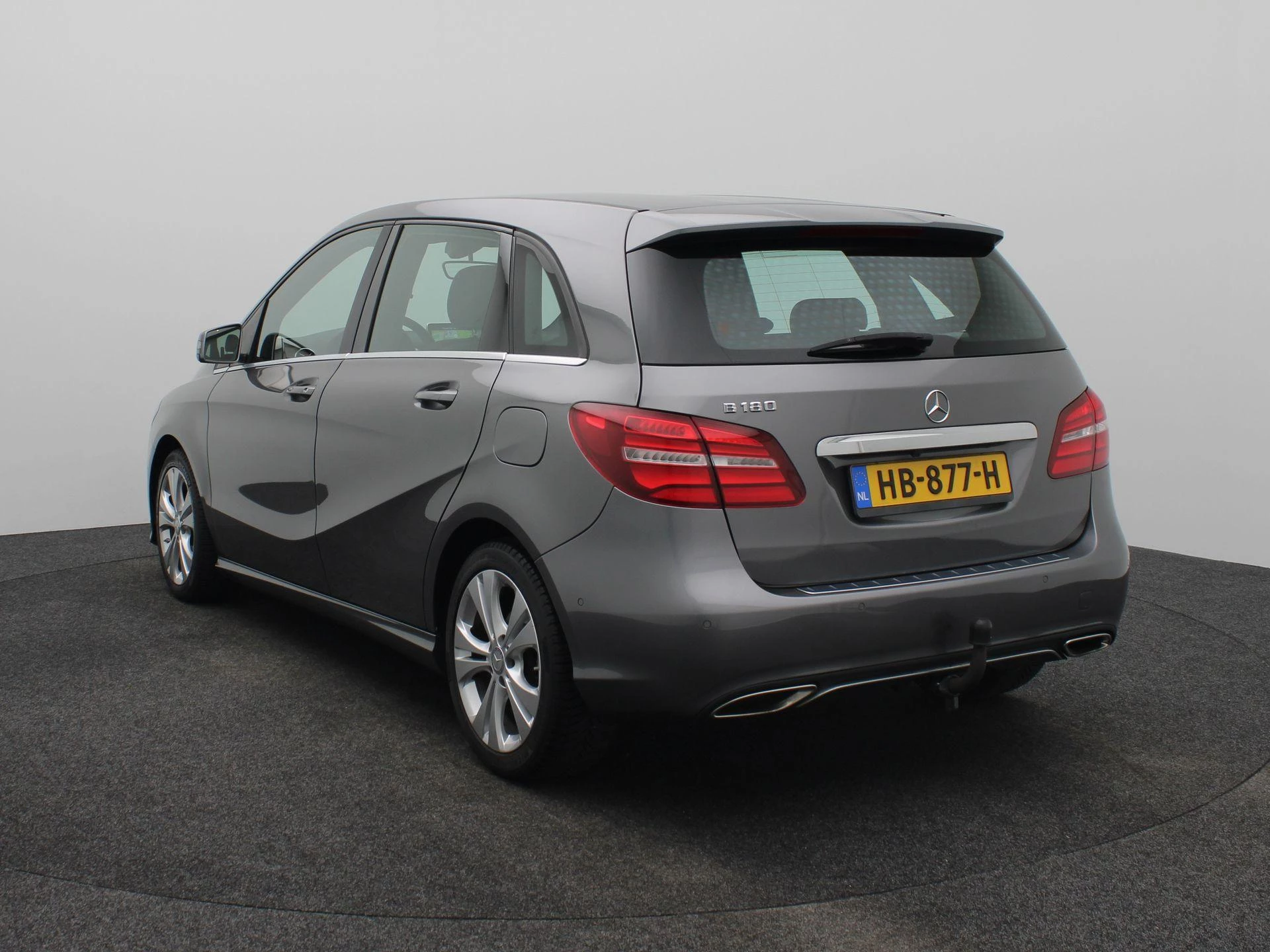 Mercedes-Benz-B-Klasse-image-1