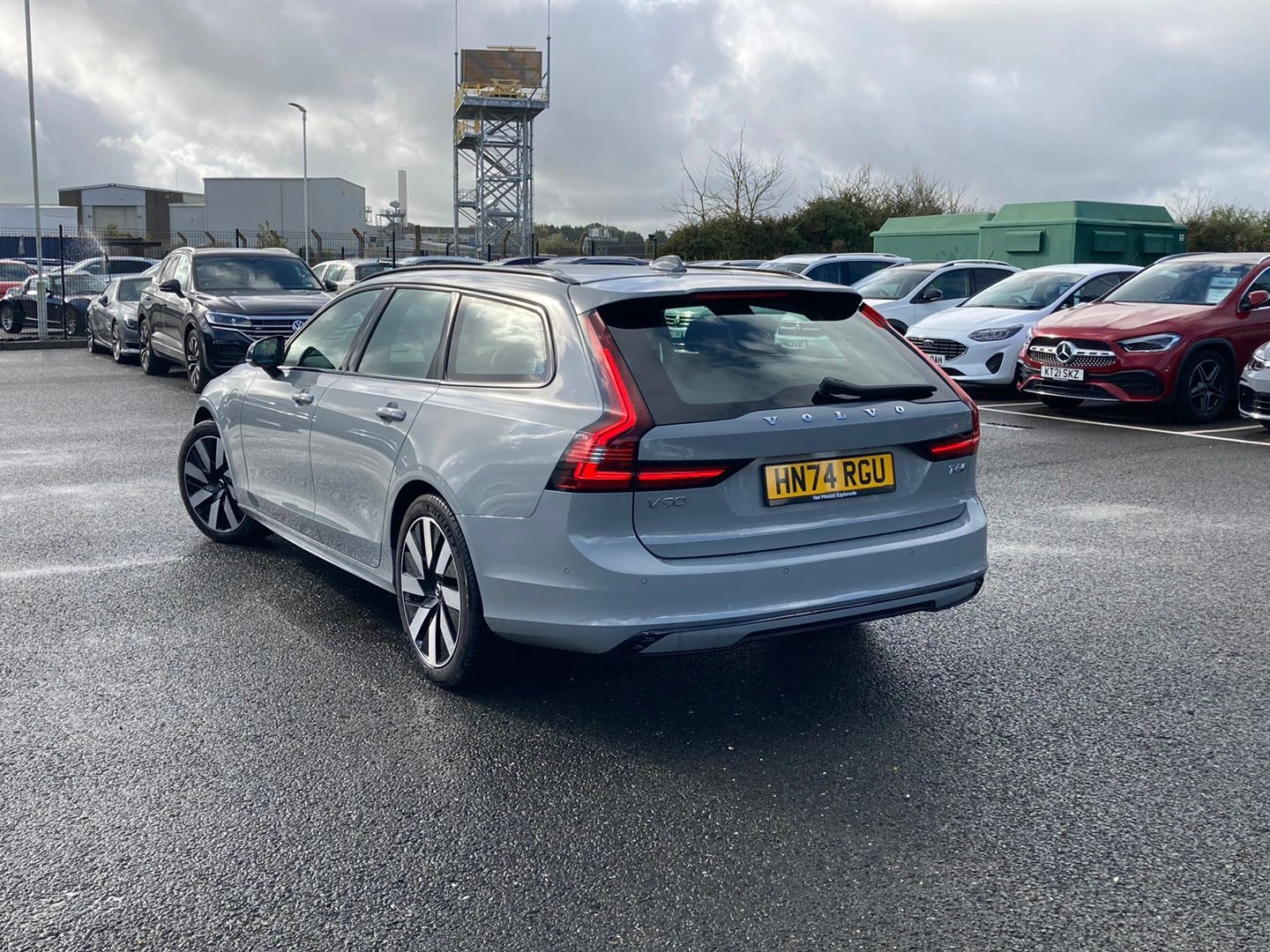 Volvo-V90-image-2