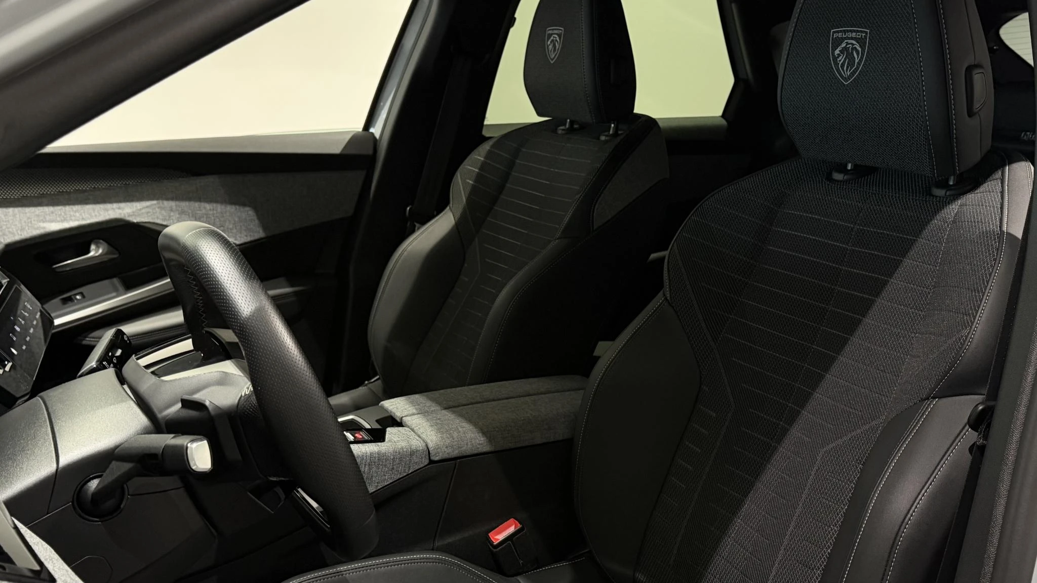 Peugeot-3008-image-2