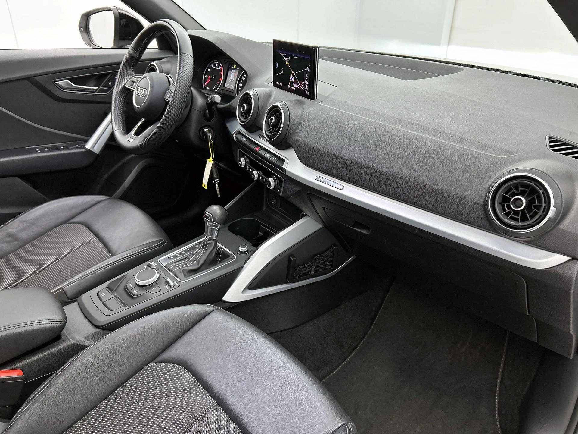 Audi Q2 35 TFSI S Edition