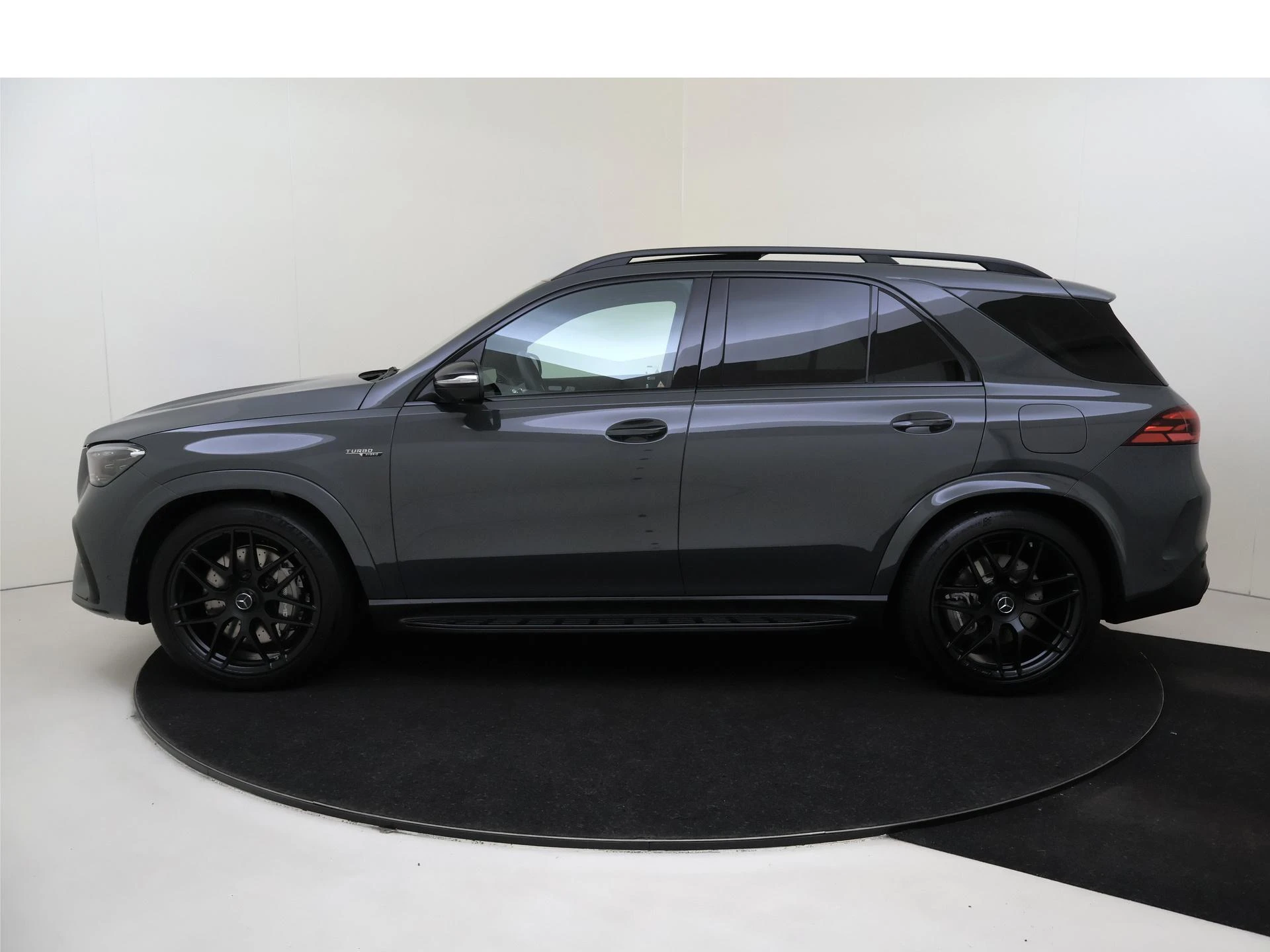 Mercedes-Benz-GLE-image-8