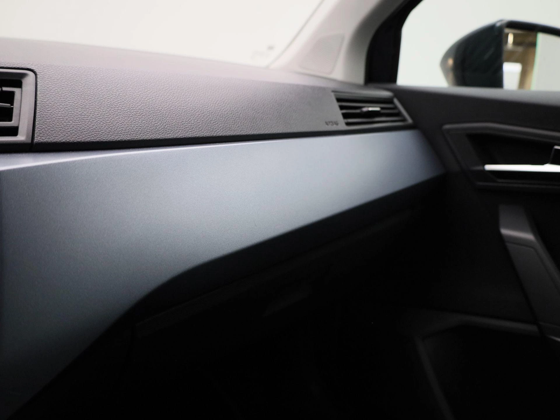 SEAT Arona 1.0 TSI Xcellence Business Intense