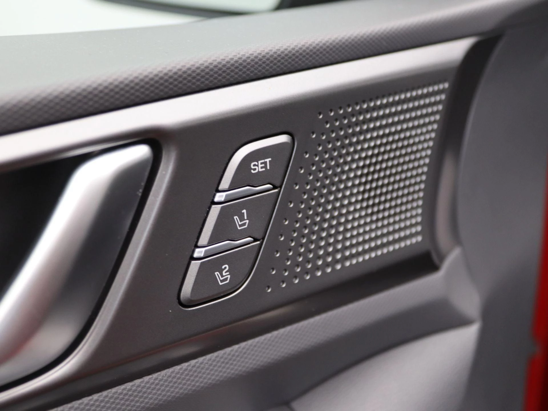 Hyundai-IONIQ-image-28