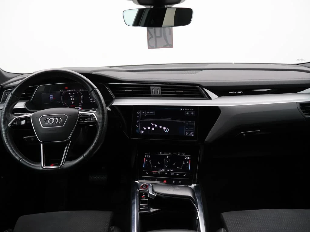 Audi-e-tron-image-9