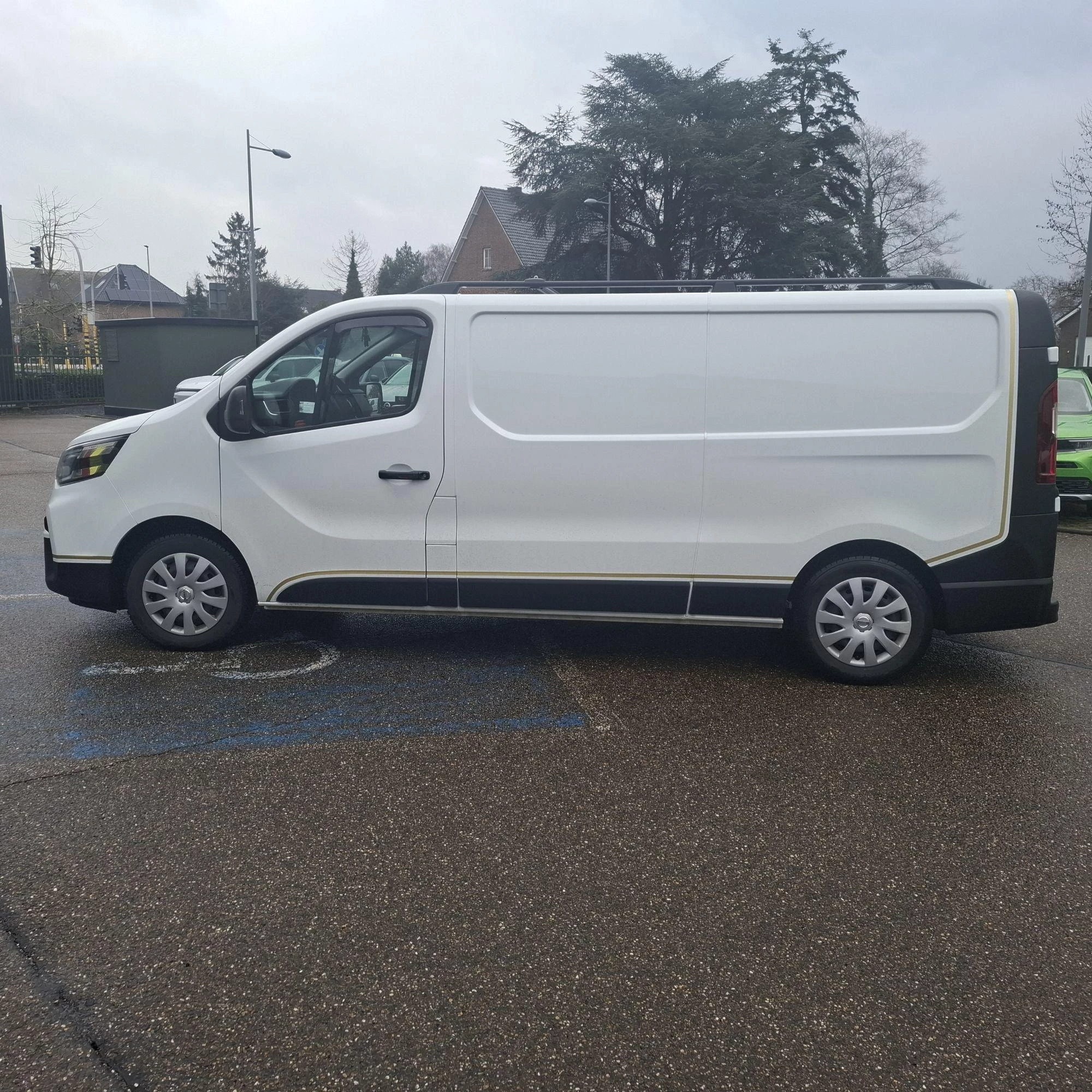 Nissan-Primastar-image-7