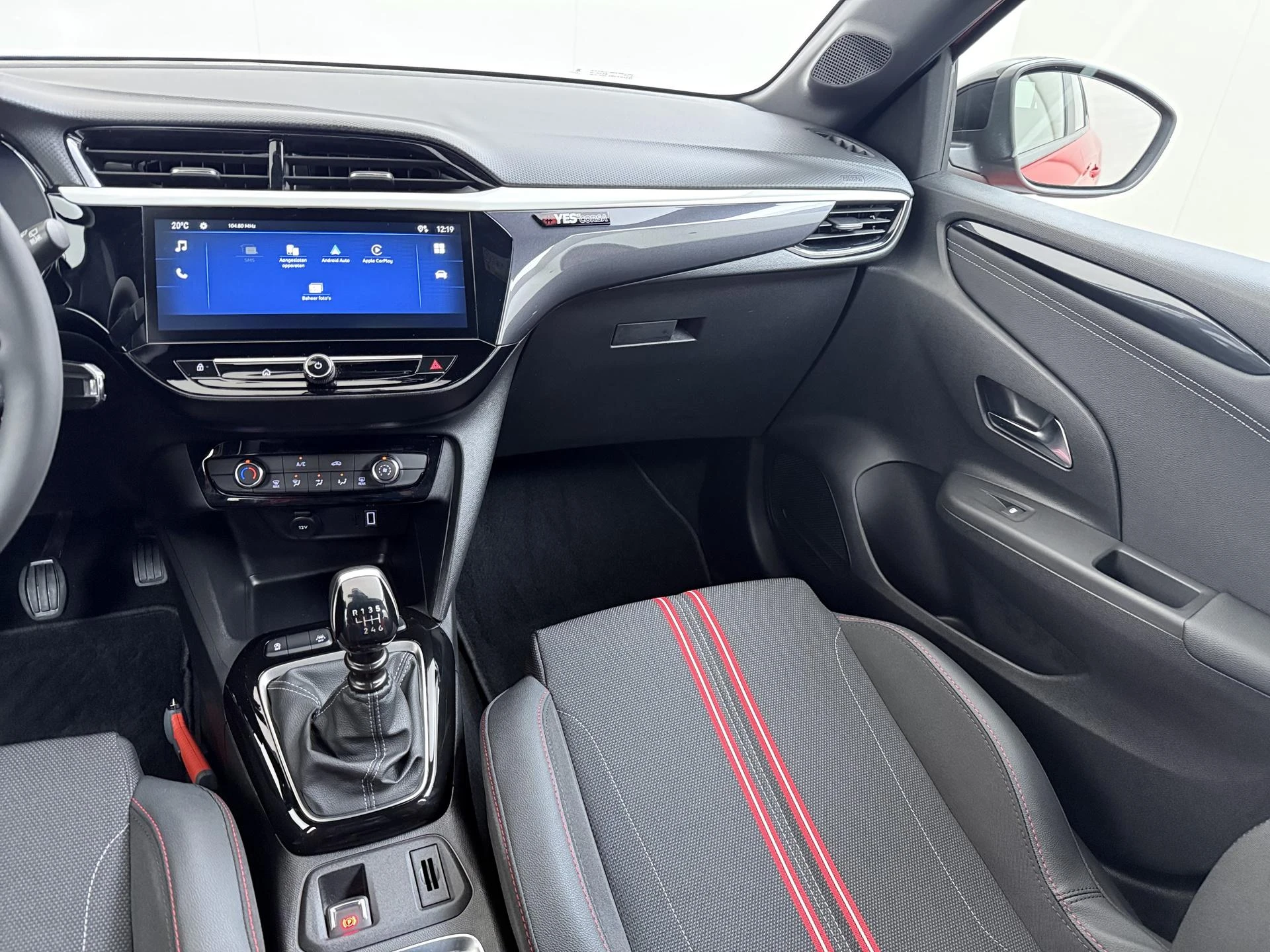 Opel-Corsa-image-16