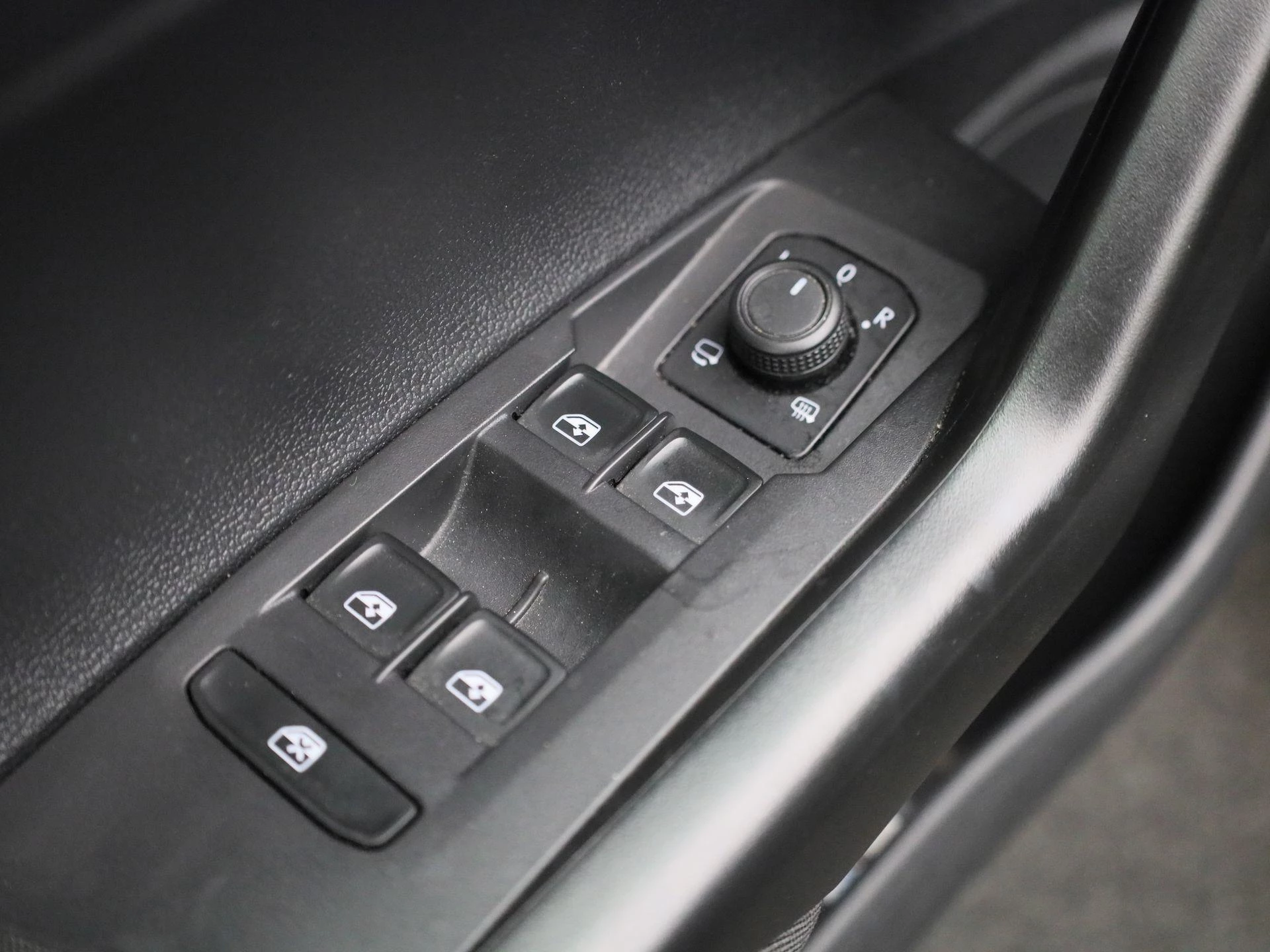 Volkswagen Polo 1.0 TSI Life Business
