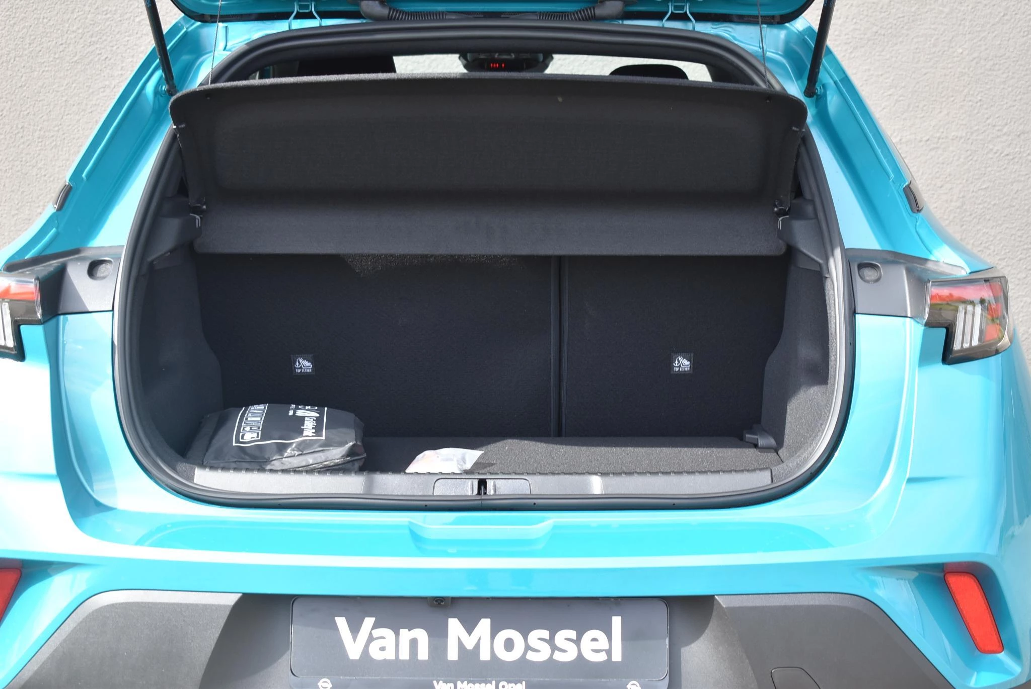 Opel-Mokka-e-image-24