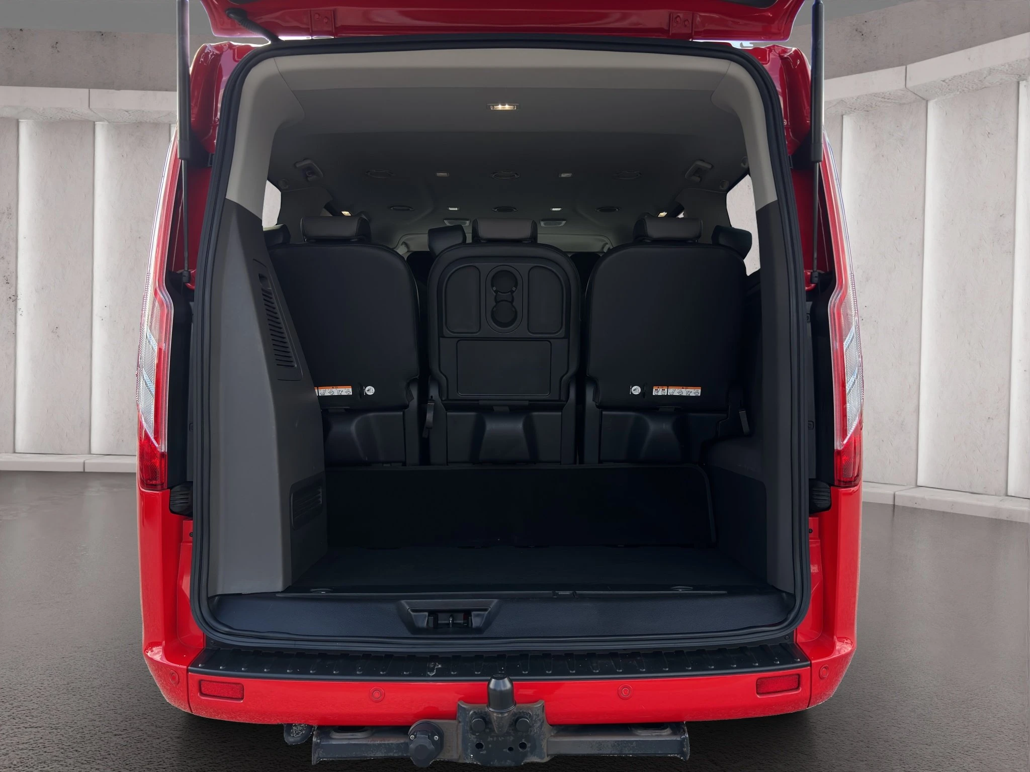 Ford-Tourneo Custom-image-17