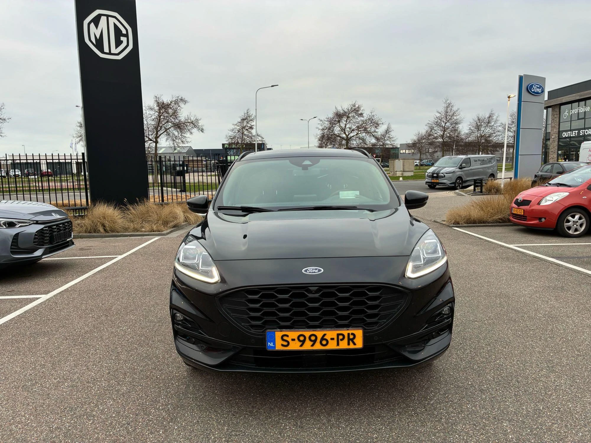 Ford Kuga 2.5 PHEV ST-Line X