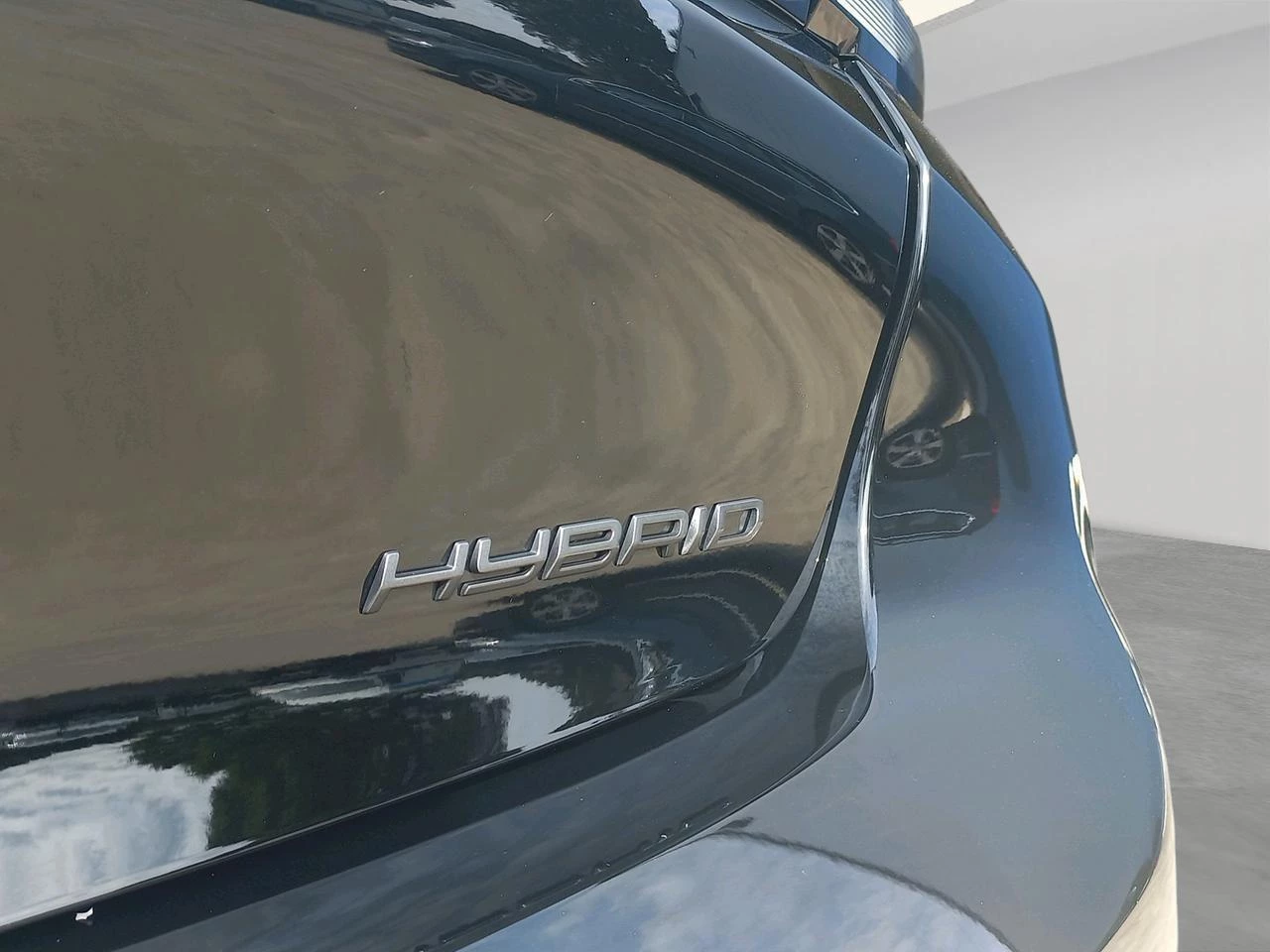 Peugeot 208 1.2 HYBRID 110 e-DSC6 Allure