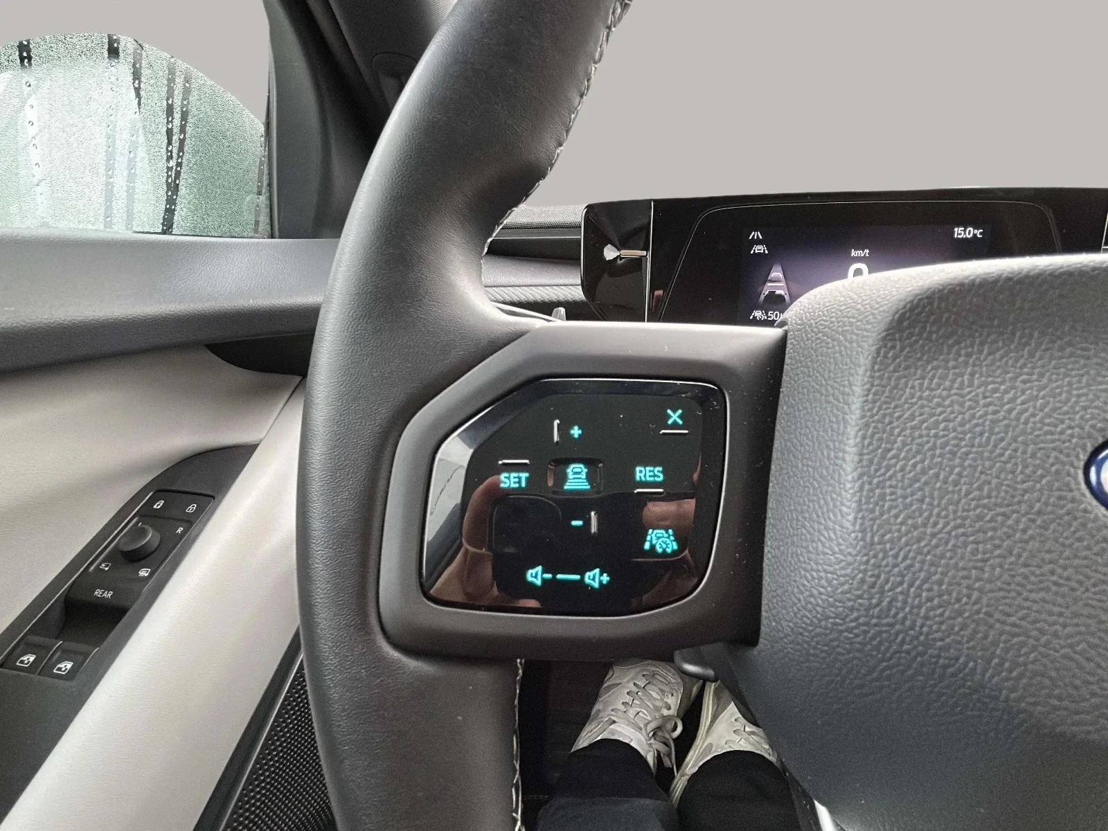 Ford-Explorer-image-13